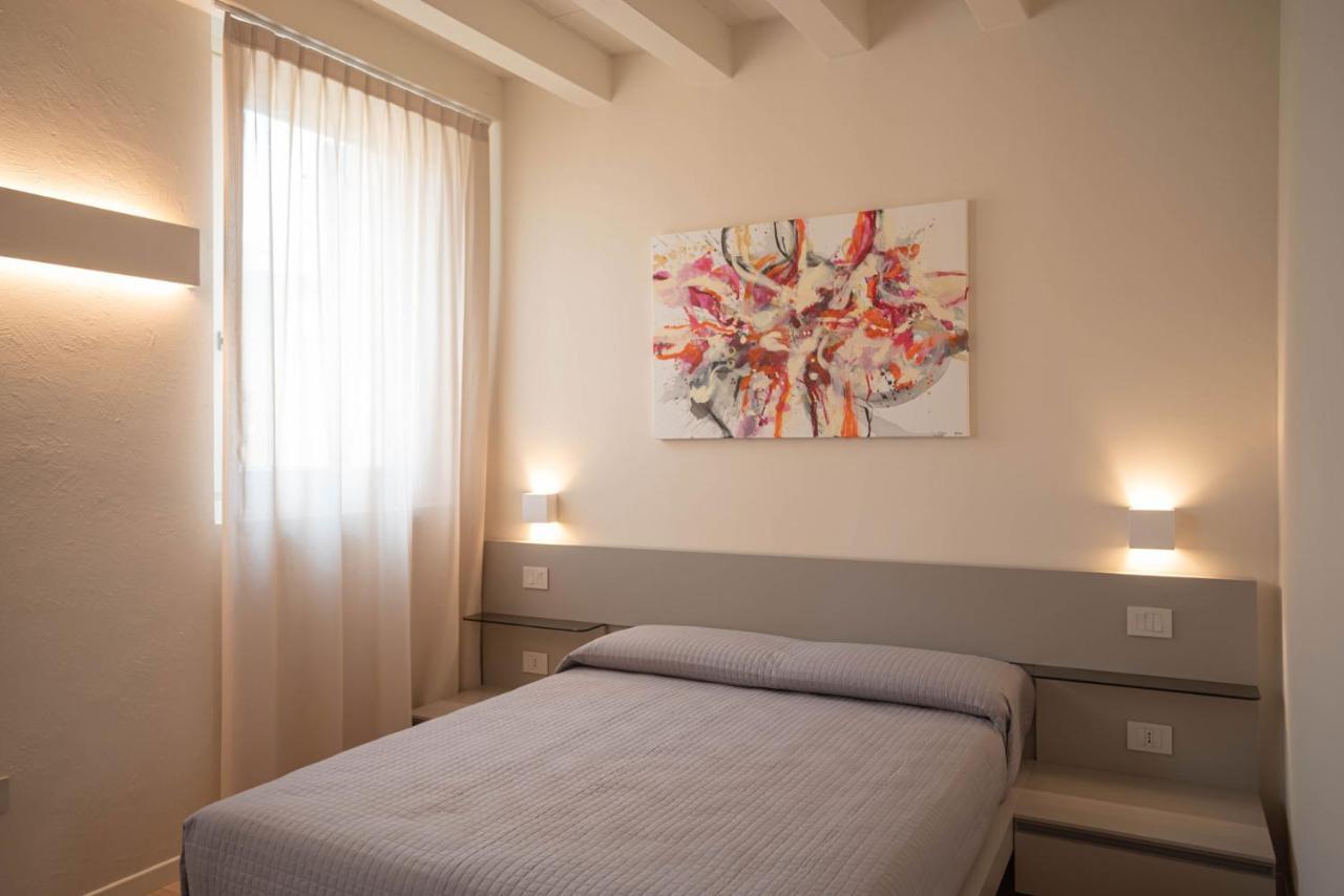 Maison Calcirelli Rooms Verona Exterior photo
