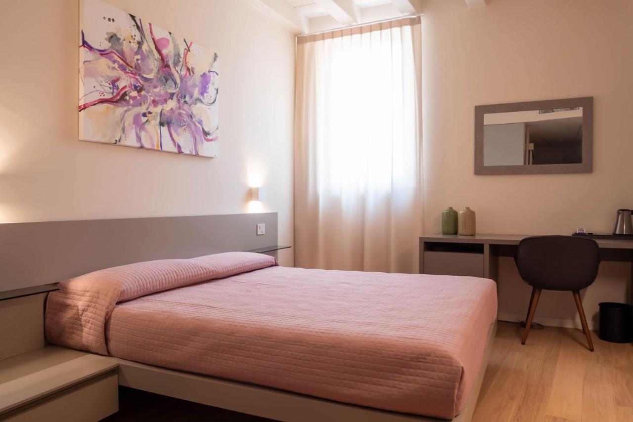Maison Calcirelli Rooms Verona Exterior photo