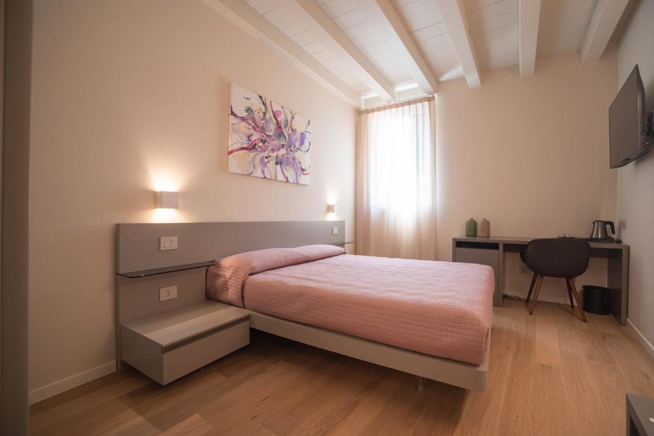 Maison Calcirelli Rooms Verona Exterior photo
