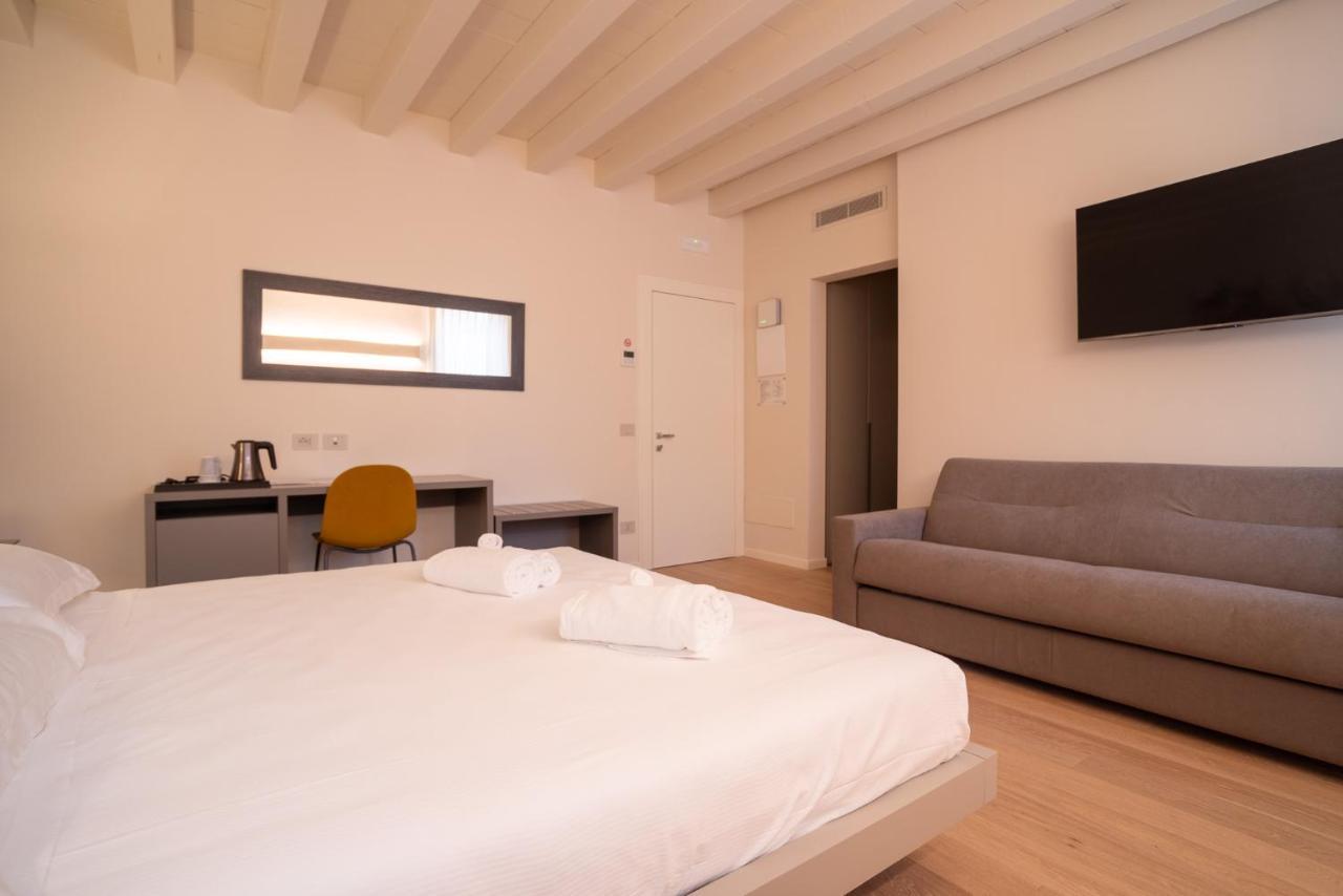 Maison Calcirelli Rooms Verona Exterior photo